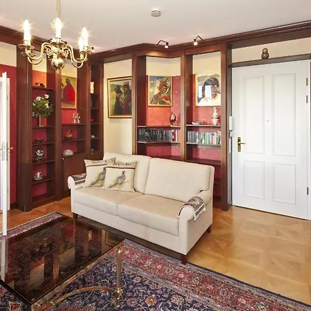 Hintze 塞巴特黑灵斯多夫